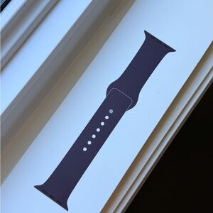 Apple Watchband in Dark Cherry